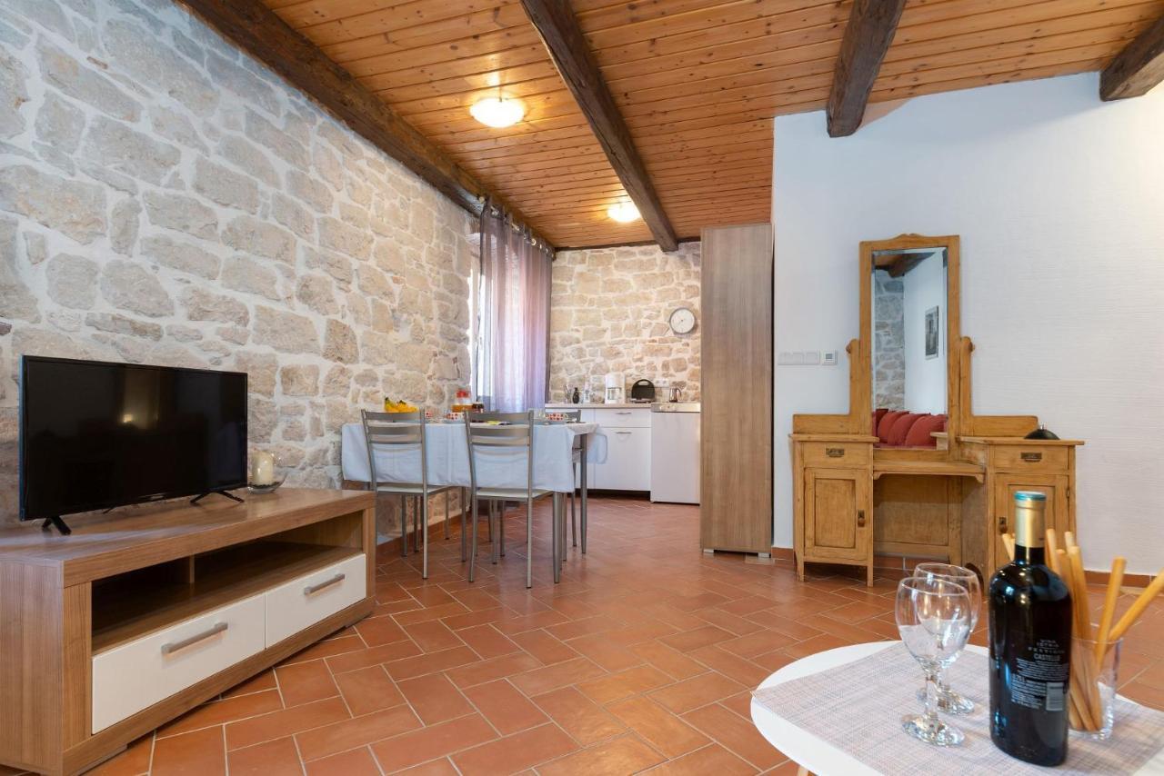 Perla Vrsar Apartment Exterior photo